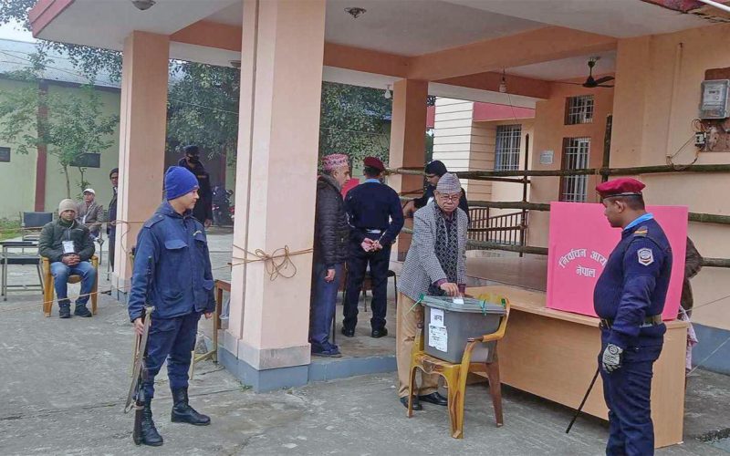 राष्ट्रिय सभा निर्वाचन हुँदै, निर्वाचनको नतिजा ३–४ घण्टाभित्र आजै सार्वजनिक गर्ने