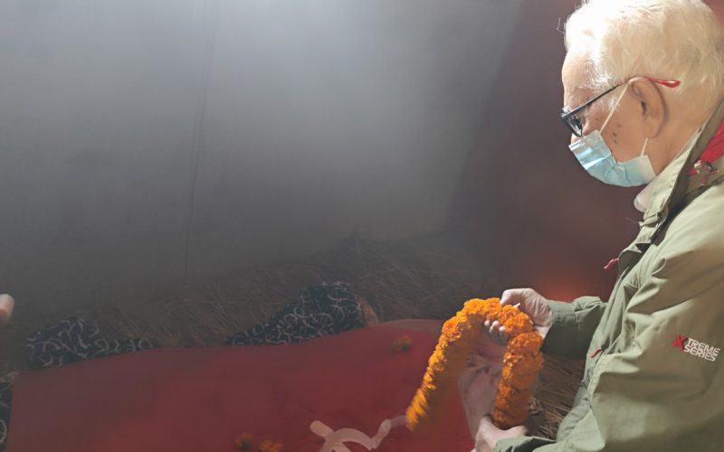 क्रान्तिकारी कम्युनिस्ट पार्टी नेपालका पूर्व सचिवालय सदस्यद्वय आकाश महर्जन र शारदा महतलाई मातृशोक