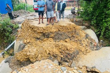 क्रान्तिकारी कम्युनिस्ट पार्टी नेपालले ३७औं जन आन्दोलन दिवस मनाउदै