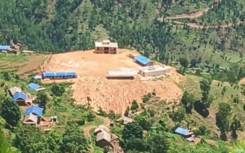 अछामको विकट गाउँँ श्री कामेश्वर माध्यमिक विद्यालयको अवस्था