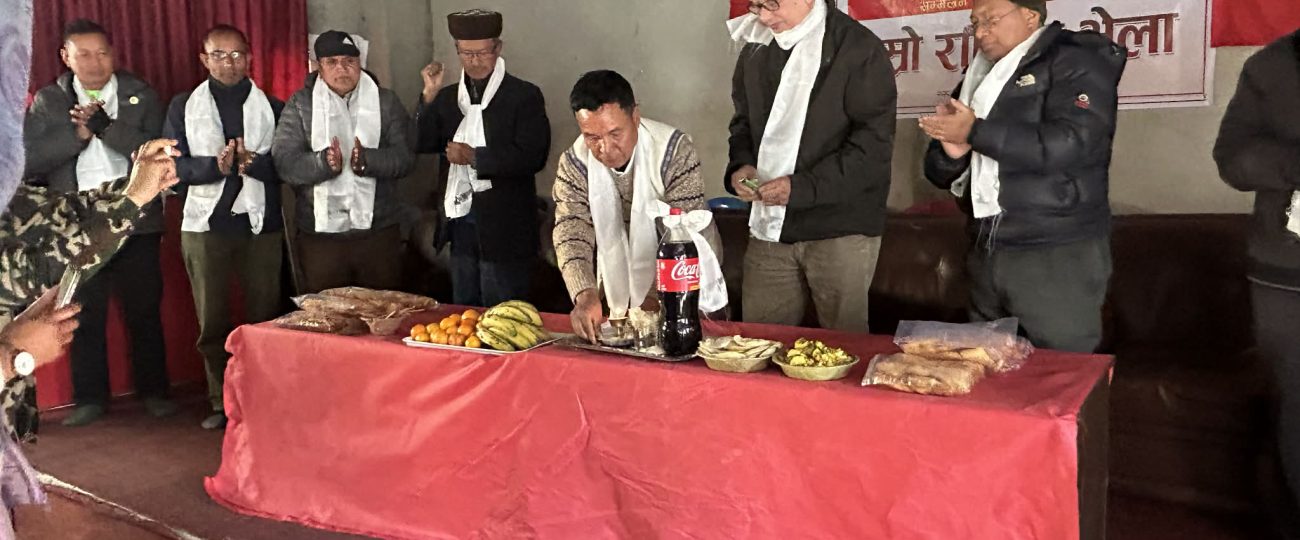 स्वाधीनताको लडाइँ लड्नैपर्छ : सीपी गजुरेल