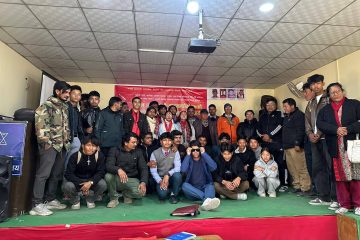 क्रान्तिकारी लफ्फाजीभित्र दक्षिणपंथी संशोधनवाद