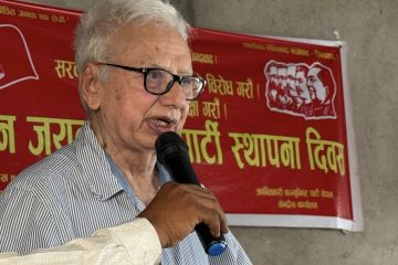 साम्राज्यवादी युद्ध नेपालीहरुको टाउकोमाथि मडाइरिहेको छ : महासचिव सीपी गजुरेल गौरव