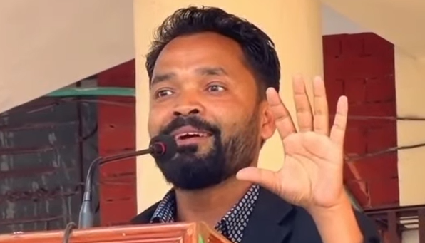 घण्टे ग्याङको साथी (कविता)