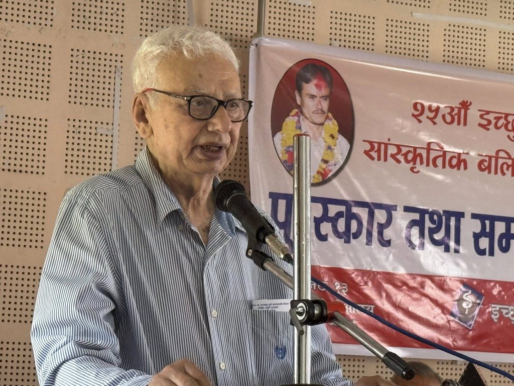 क्रान्तिको बत्ति कुनै पनि हालतमा निभ्न दिँदैनौं : महासचिव  सीपी गजुरेल