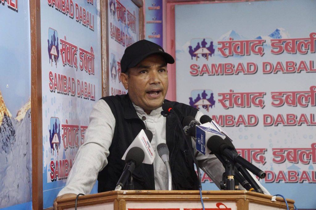 नेपालमा कम्युनिस्ट आन्दोलन किन रक्षात्मक अवस्थामा पुग्यो र कम्युनिस्ट पार्टीहरू किन फुटिरहेका छन्?